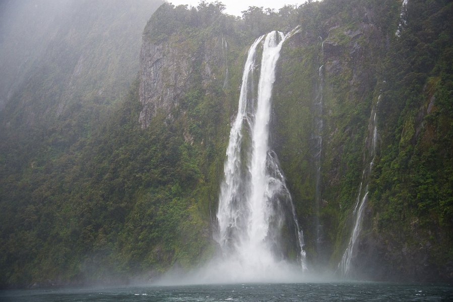 NewZealand-550